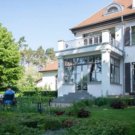 Herrenhaus Röddelin-3